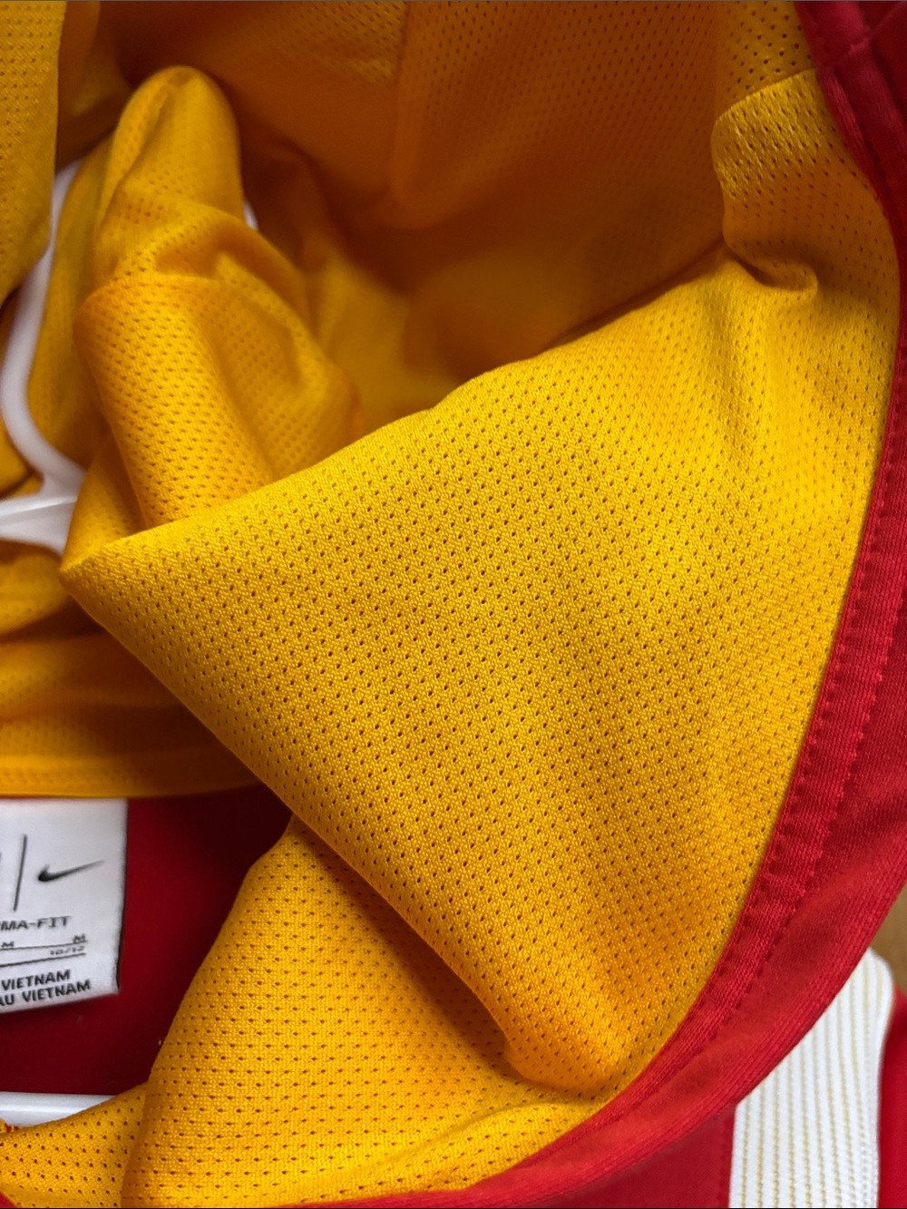 Nike Red & Yellow Kansas City Chiefs Hoodie (youth M 10-12) - Picture 8 of 13
